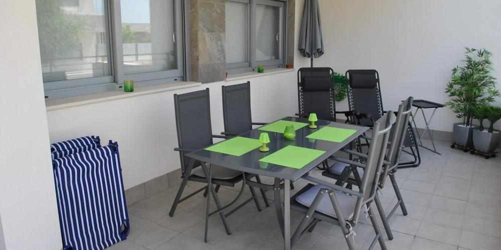 Apto Bajo La Veleta Torrevieja Extérieur photo